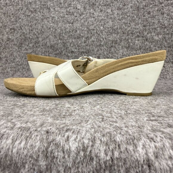 ✅Mossimo Paige Womens 9 White Strappy Thong Wedge Sandals All Man-Made Materials - Picture 10 of 12